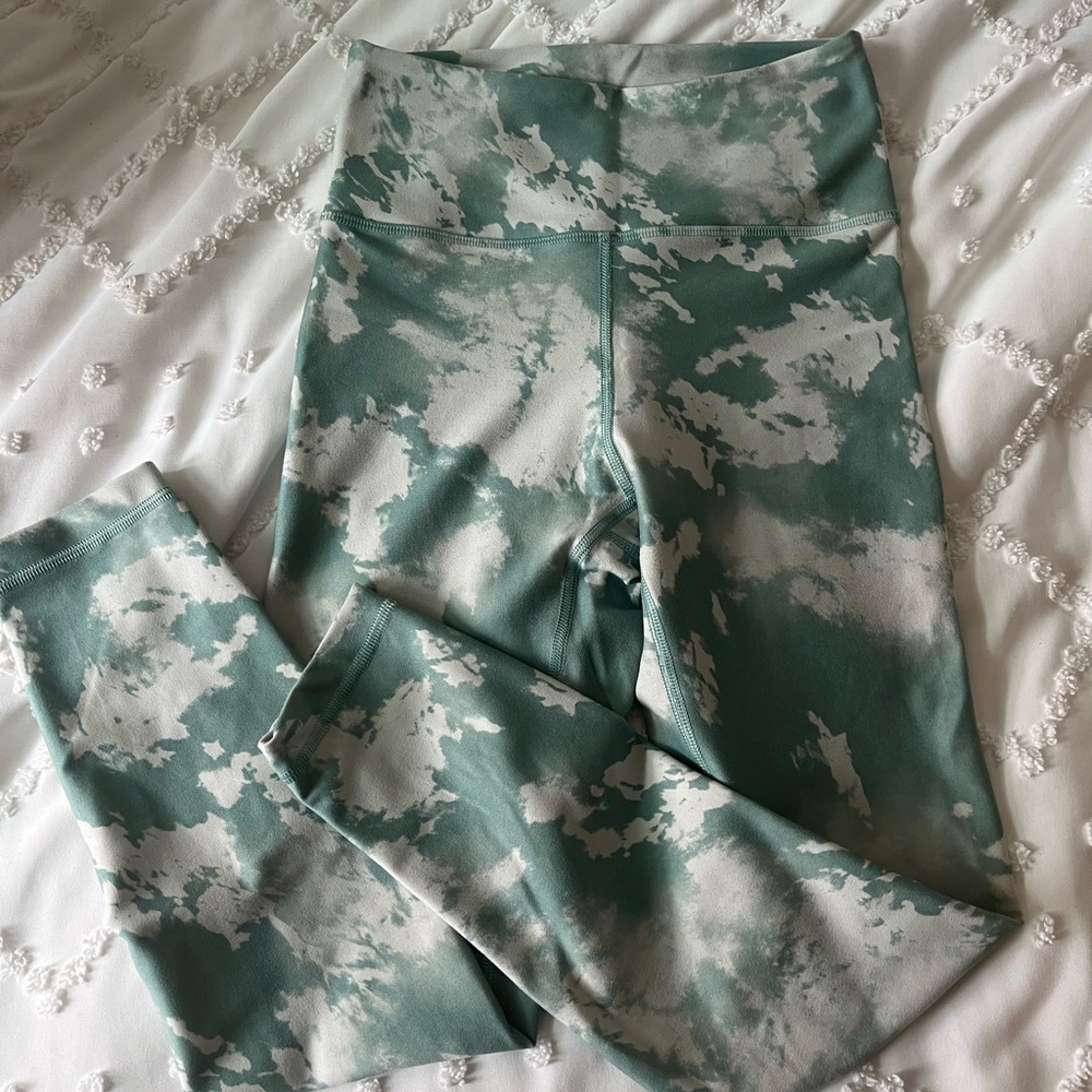 Leggings small